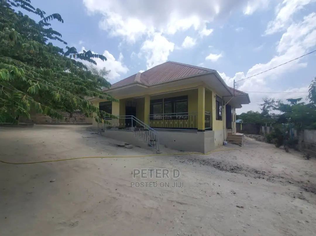 3bdrm House in Mbezi for sale in Mbezi