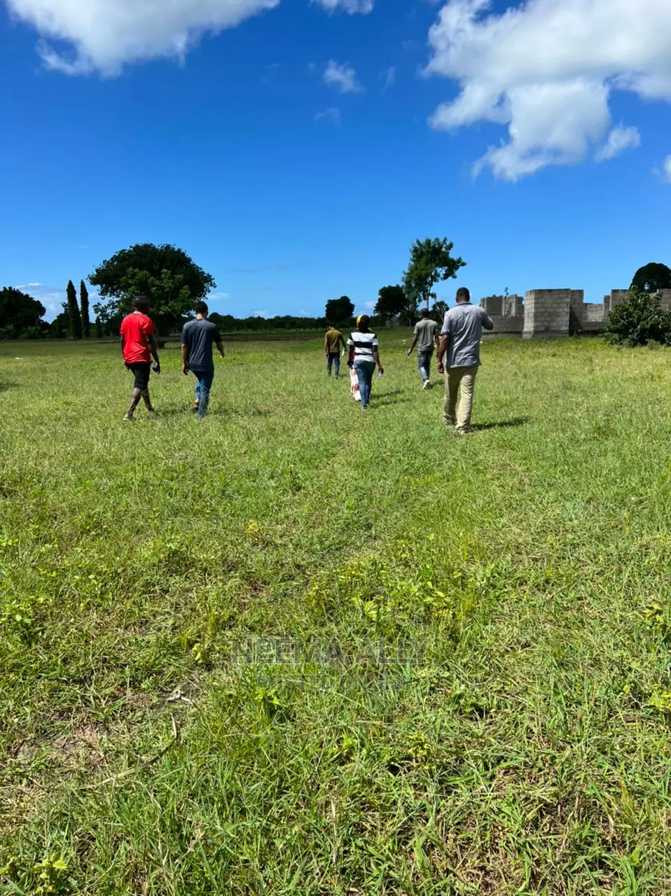 Viwanja Bei Nafuu in Kigamboni