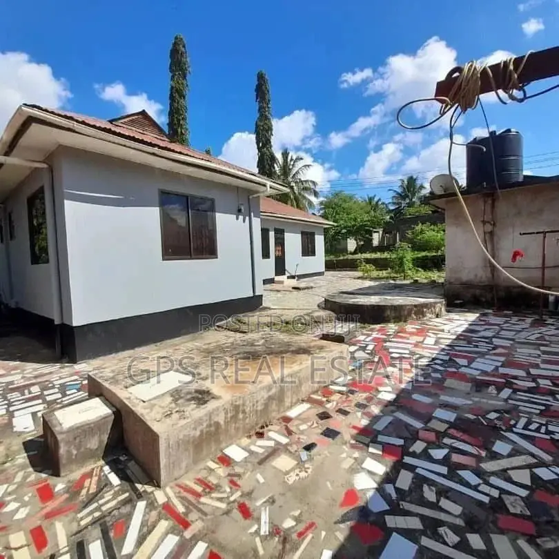 3bdrm House in Kimara Suka, Kinondoni for sale in Kinondoni