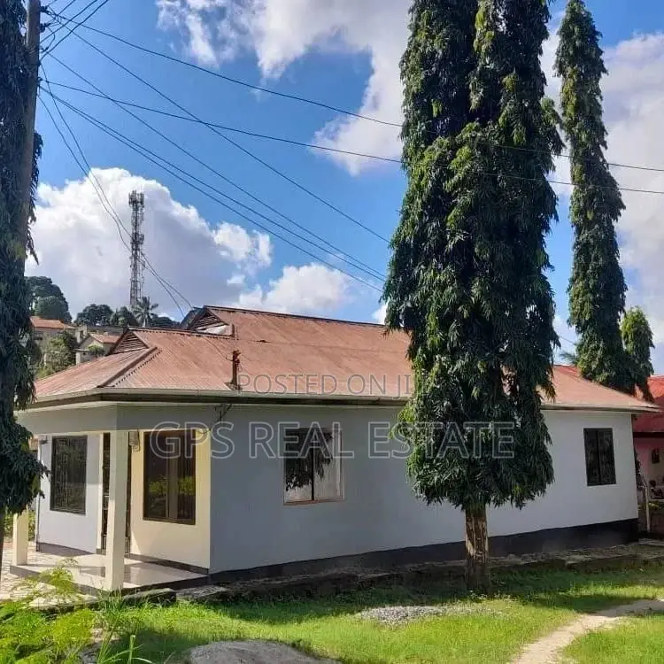 3bdrm House in Kimara Suka, Kinondoni for sale in Kinondoni
