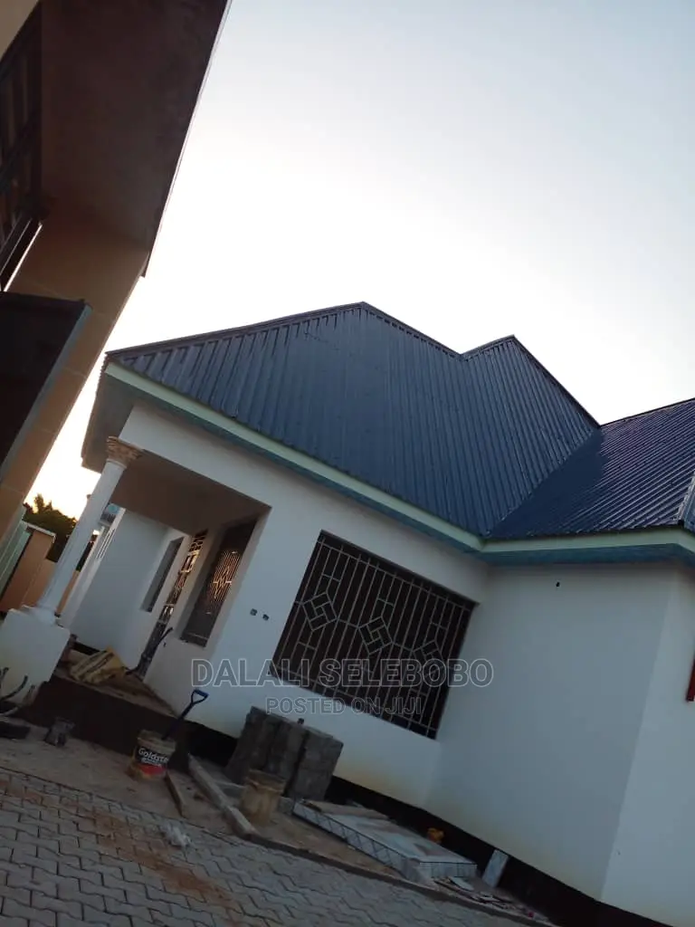 4bdrm Bungalow in Kigamboni Twangoma for sale in Kigamboni