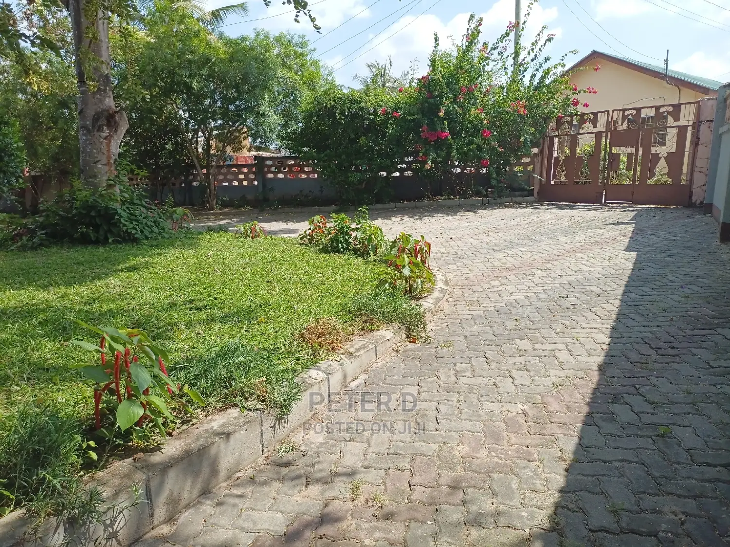 5bdrm Apartment in Kimara for rent in Kimara