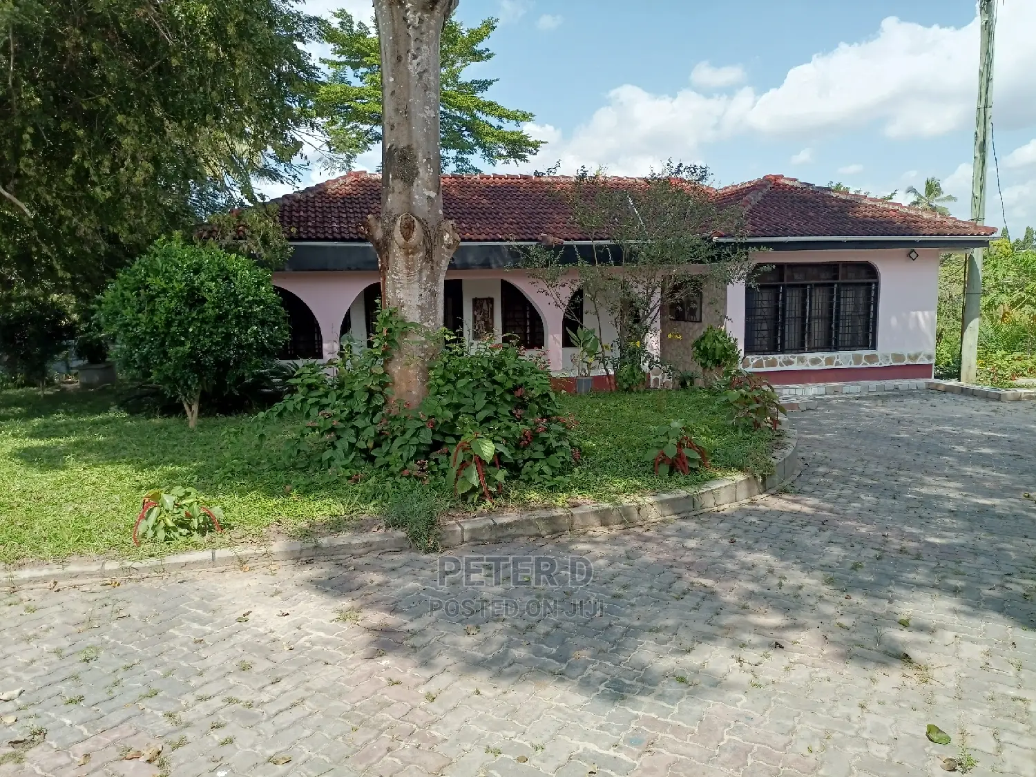 5bdrm Apartment in Kimara for rent in Kimara