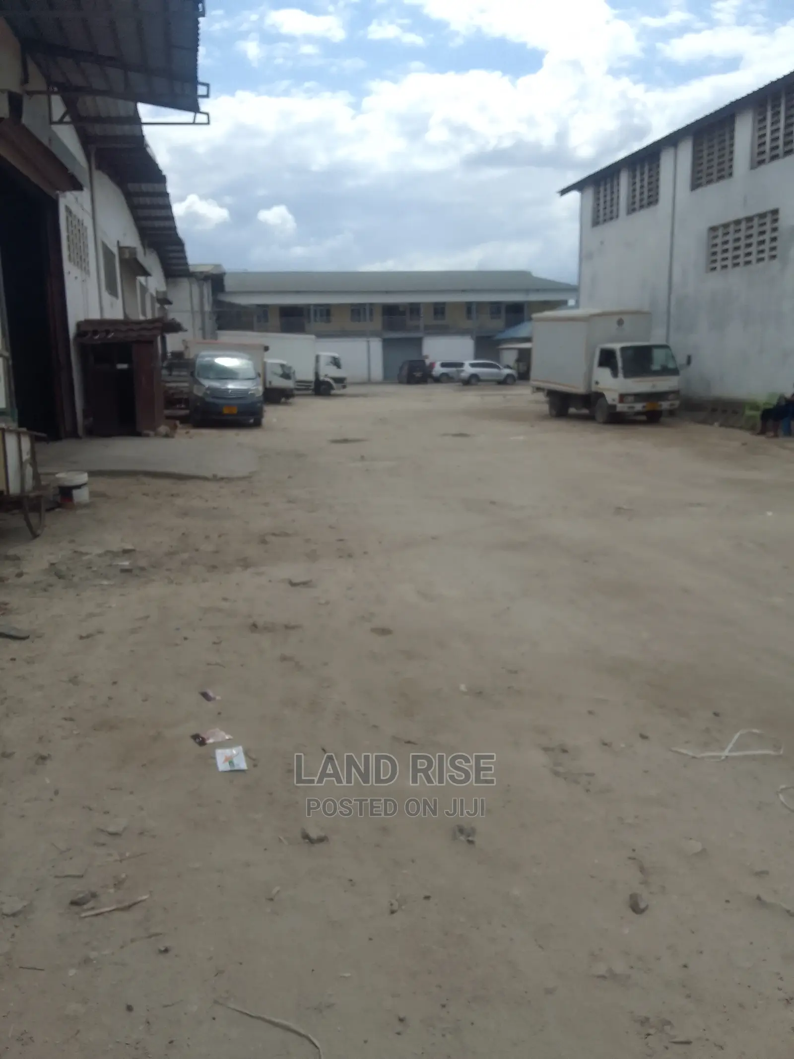 350 SQM Warehouse Nyerere Road in Vingunguti