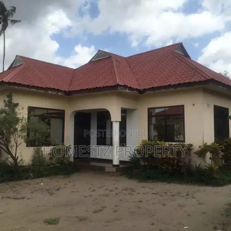3bdrm House in Tabata Segerea, Kinondoni for sale in Kinondoni
