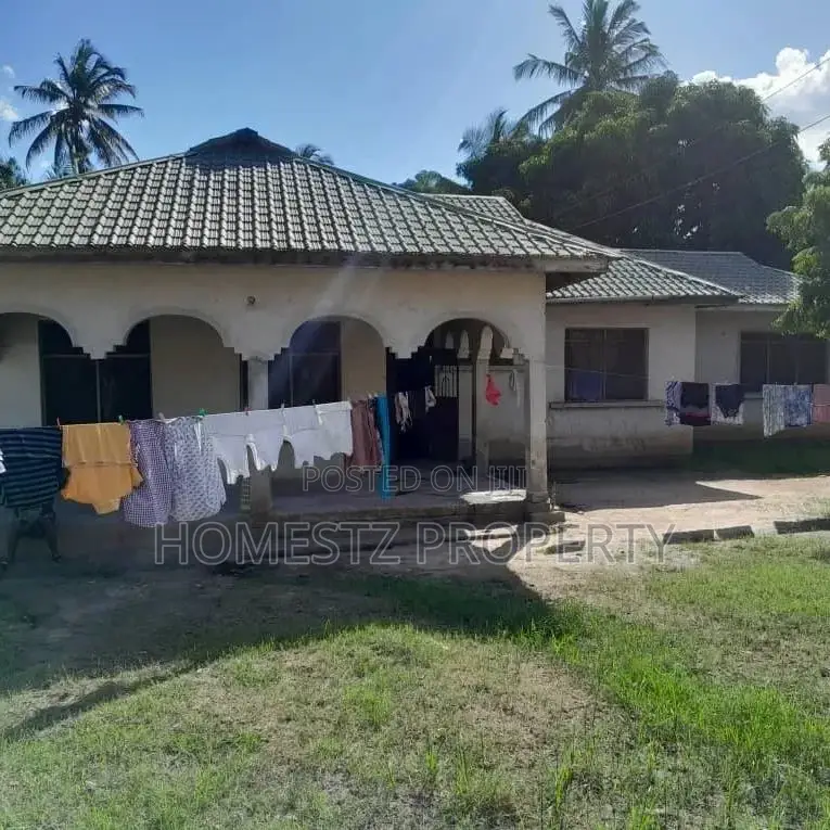 3bdrm House in Mbezi Mwisho, Kinondoni for sale in Kinondoni