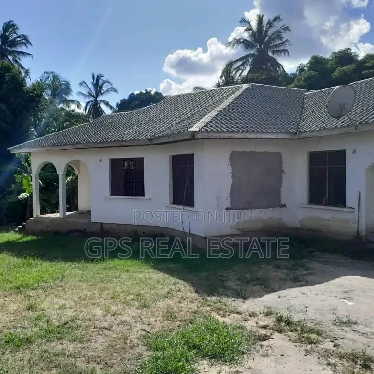 3bdrm House in Mbezi Mwisho, Kinondoni for sale in Kinondoni