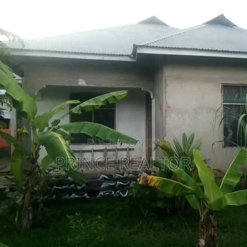 3bdrm House in Kibamba Kwa Komba, Kinondoni for sale in Kinondoni