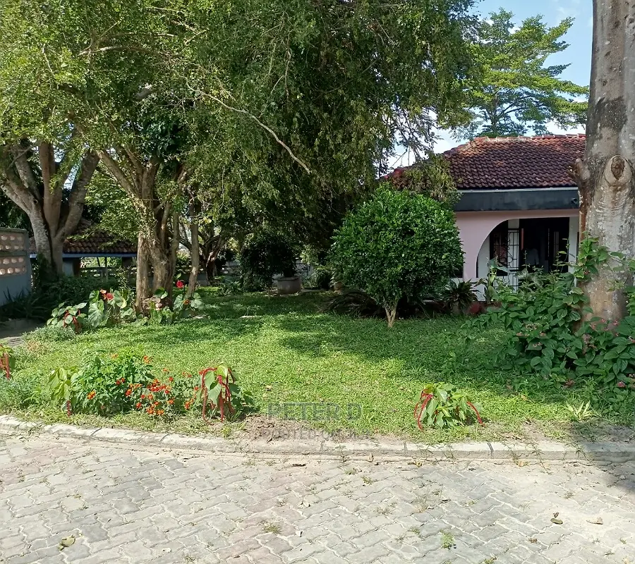 Nyumba Ya Ofisi in Kimara