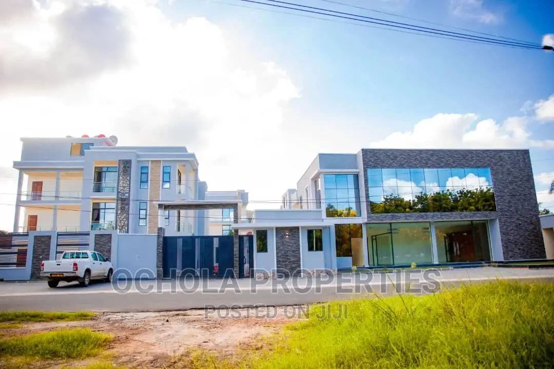 Furnished 3bdrm Apartment in Masaki for rent in Masaki