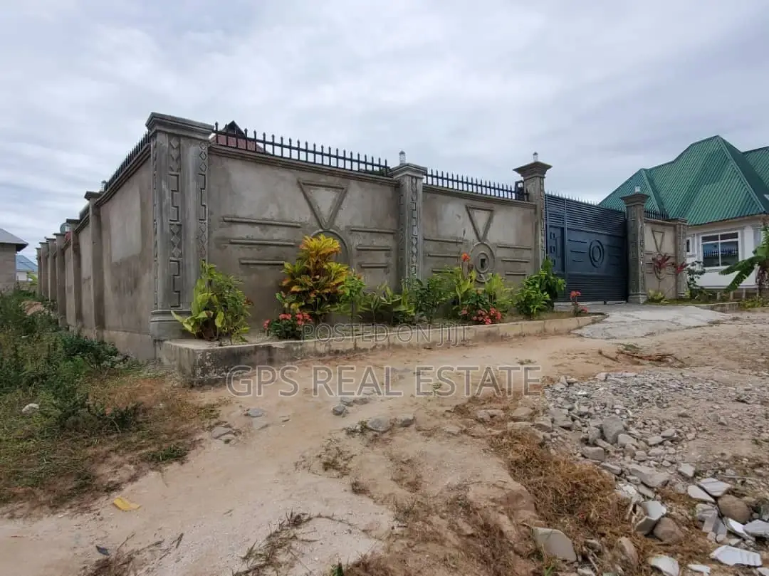 3bdrm House in Dovya Chamazi for sale in Chamazi
