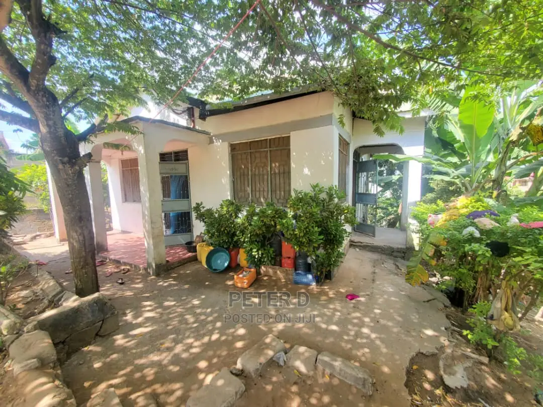 3bdrm House in Goba for sale in Goba