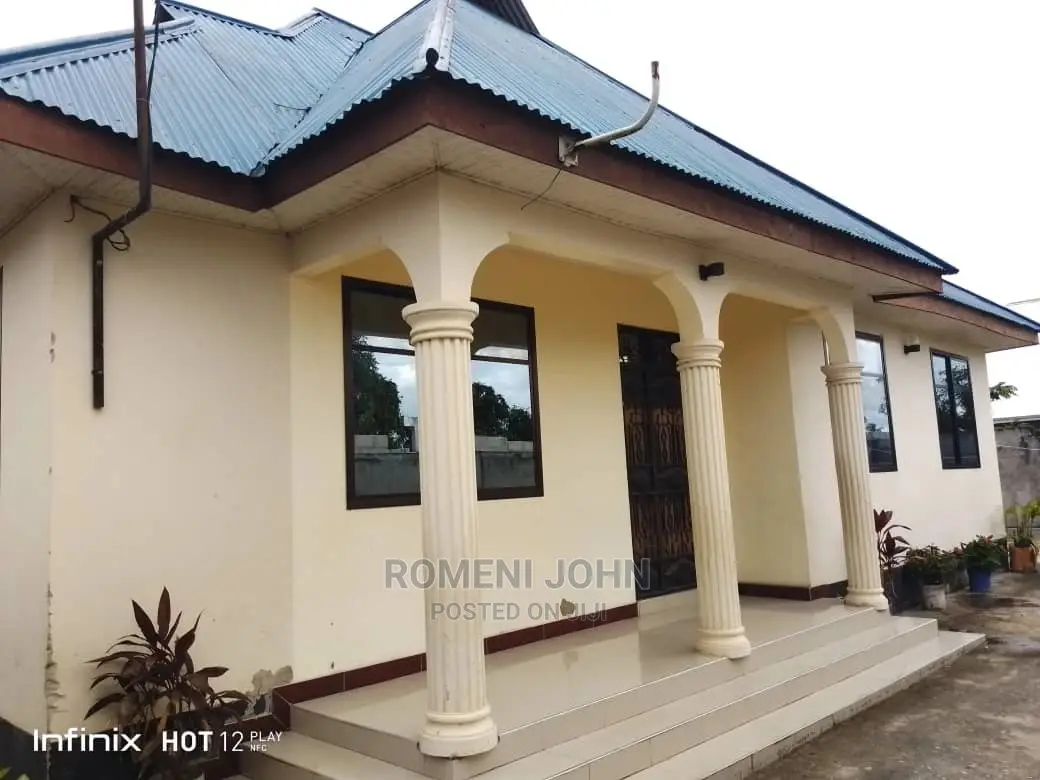 Furnished 3bdrm House in Tanzania Dsm Ukonga for sale in Ukonga