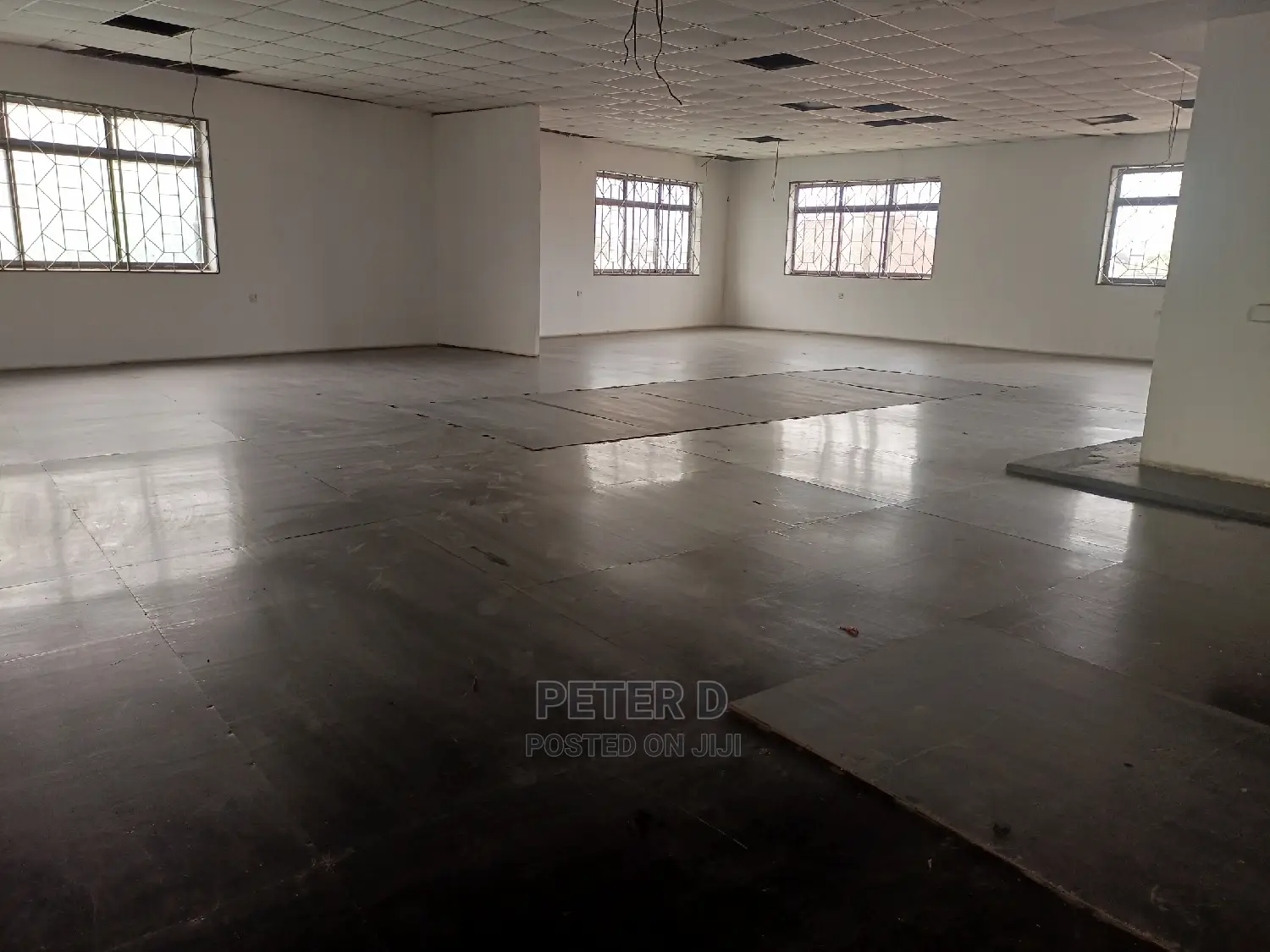 Store Ya Kuhifadhi Mizigo in Ilala