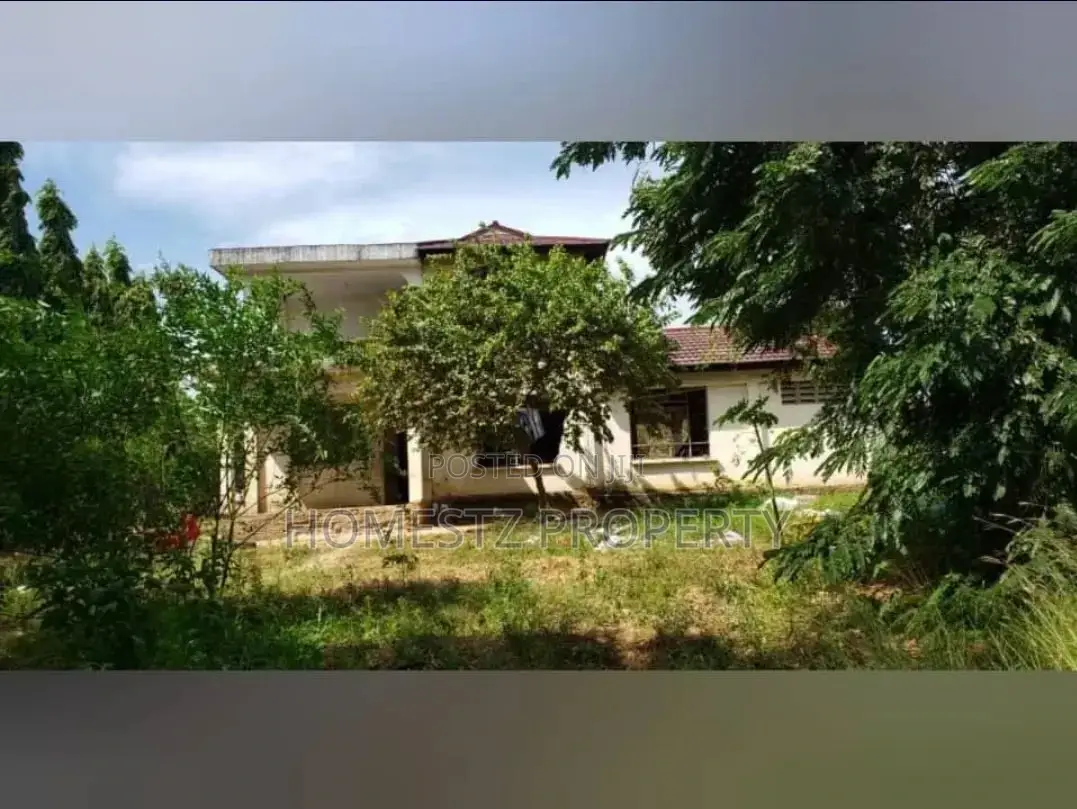 4bdrm Block of Flats in Salasala Kwa Mboma, Kinondoni for sale in Kinondoni