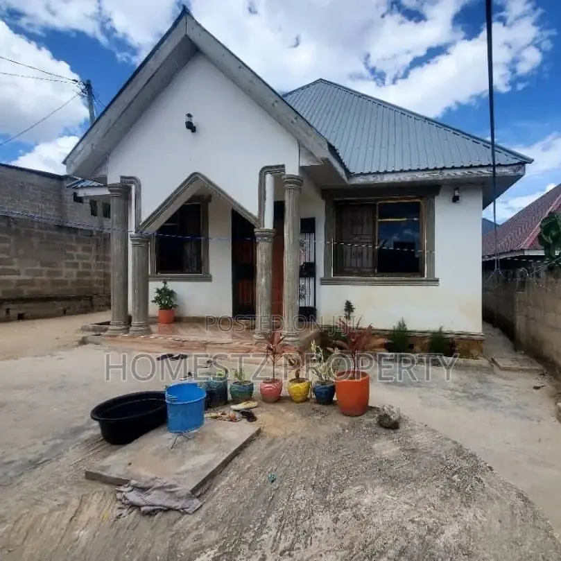 3bdrm House in Goba Matosa, Kinondoni for sale in Kinondoni