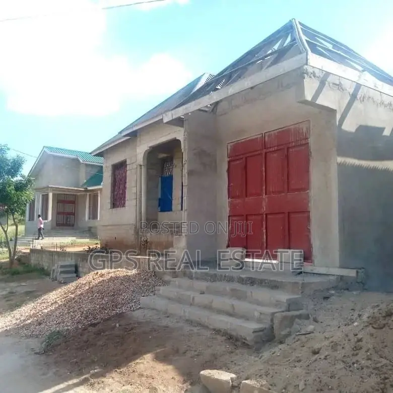 3bdrm House in Mbezi Msumi, Kinondoni for sale in Kinondoni