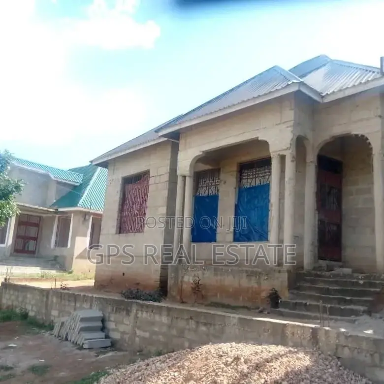 3bdrm House in Mbezi Msumi, Kinondoni for sale in Kinondoni