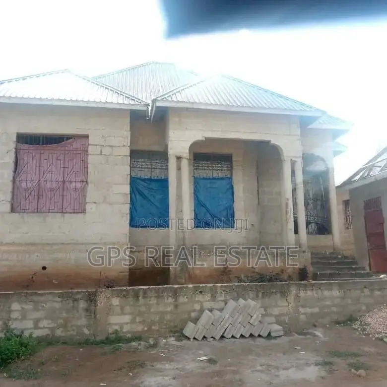 3bdrm House in Mbezi Msumi, Kinondoni for sale in Kinondoni