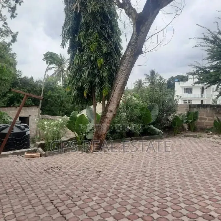 3bdrm House in Kimara Stop Over, Kinondoni for sale in Kinondoni