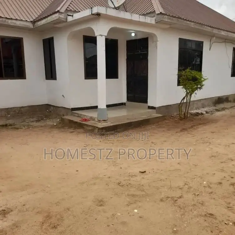 3bdrm House in Tabata Segerea, Kinondoni for sale in Kinondoni