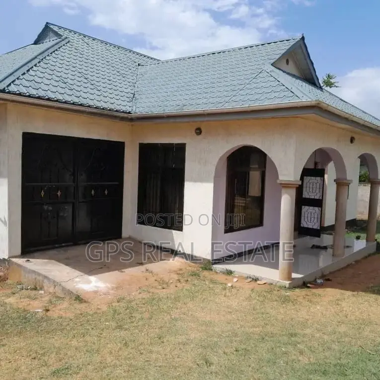 3bdrm House in Msigani, Kinondoni for sale in Kinondoni