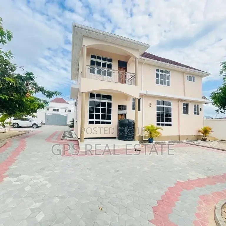 House for Rent in Kinondoni