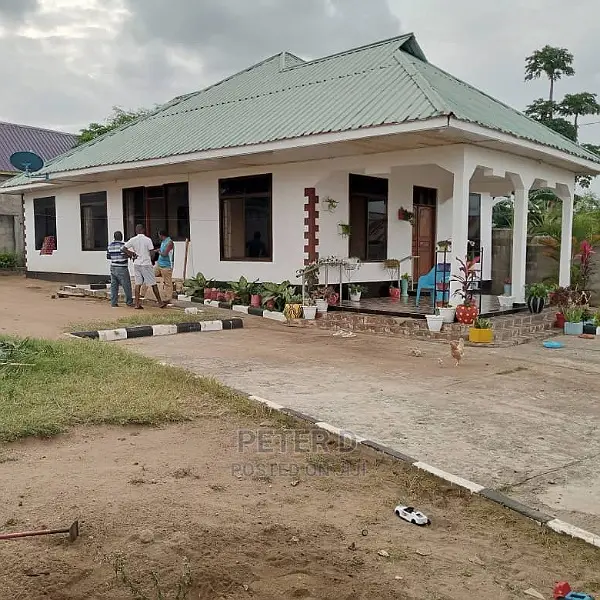 3bdrm House in Mbezi for sale in Mbezi