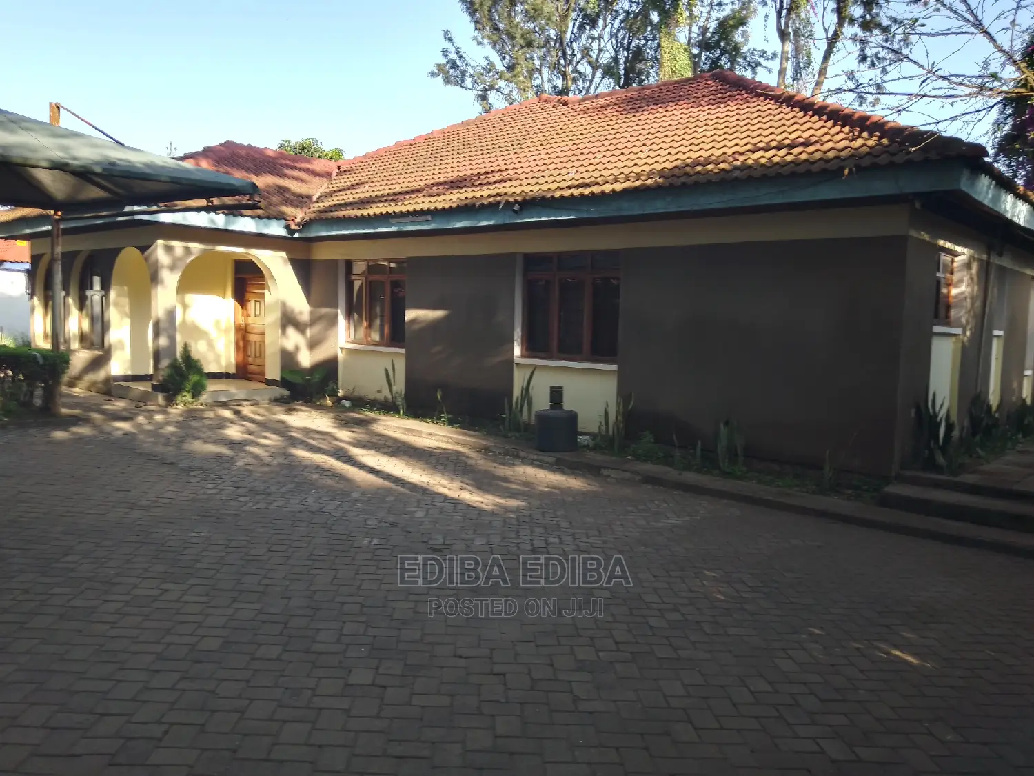 5bdrm Bungalow in Ediba Real Estate, Arusha for rent in Arusha