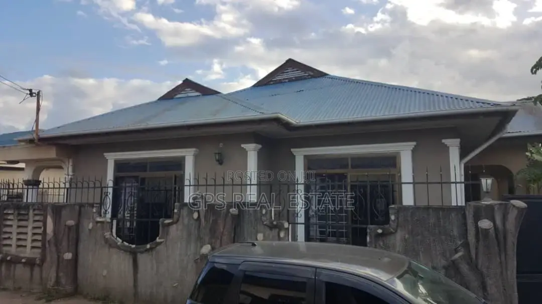 3bdrm House in Kawe, Kinondoni for sale in Kinondoni