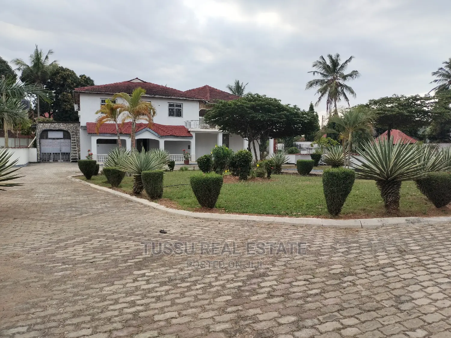 Mini Flat in Bahari Beach, Kinondoni for sale in Kinondoni