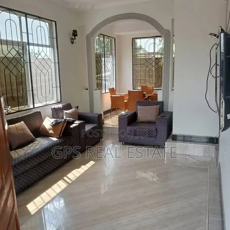 4bdrm House in Msasani, Kinondoni for sale in Kinondoni