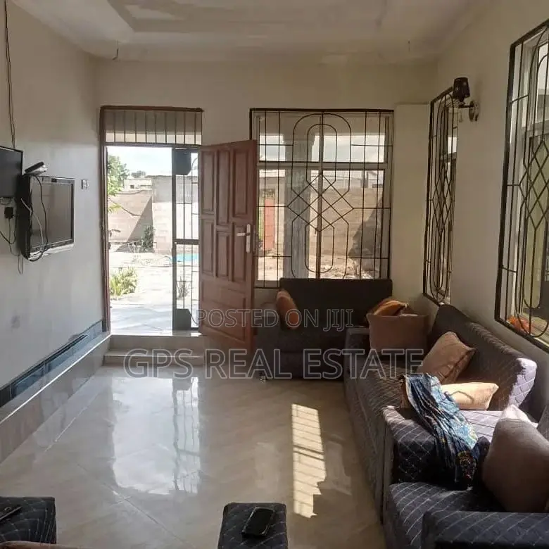 3bdrm House in Mbweni Kiemebeni, Kinondoni for sale in Kinondoni