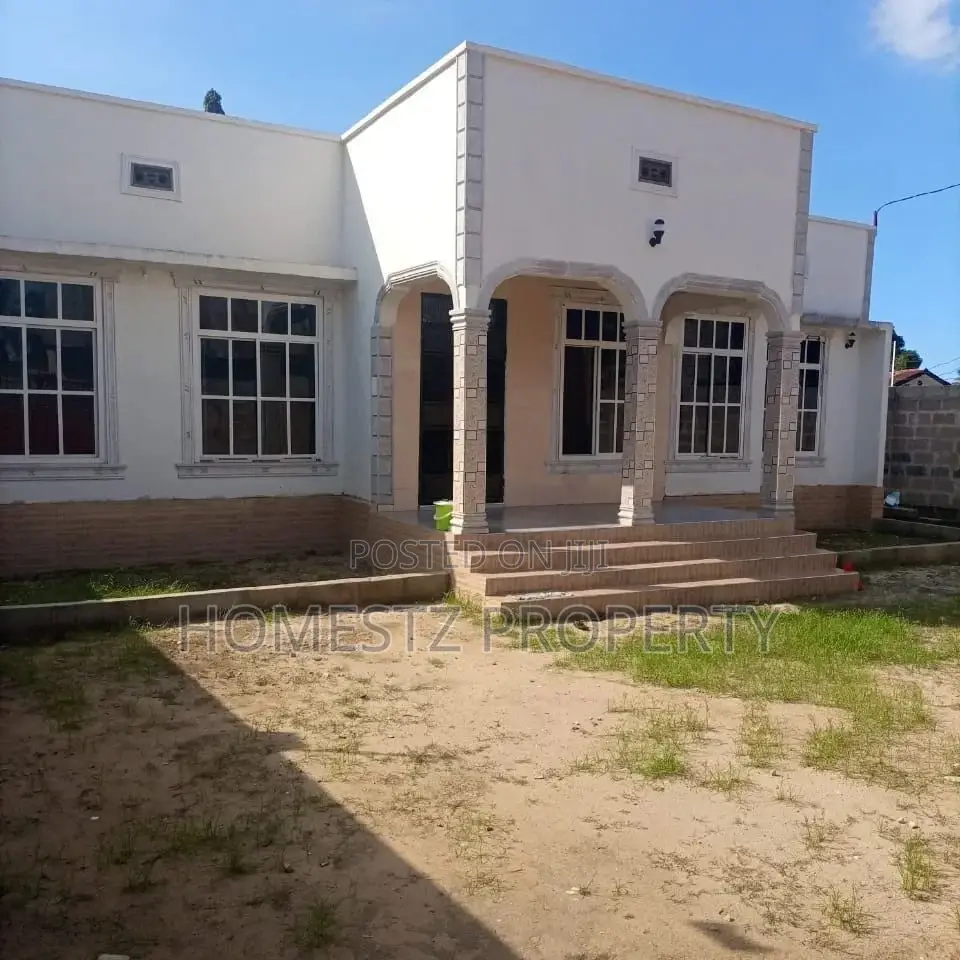 3bdrm House in Bunju A, Kinondoni for sale in Kinondoni