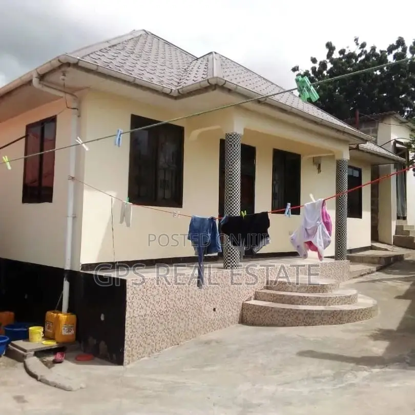 3bdrm House in Tegeta Wazo, Kinondoni for sale in Kinondoni