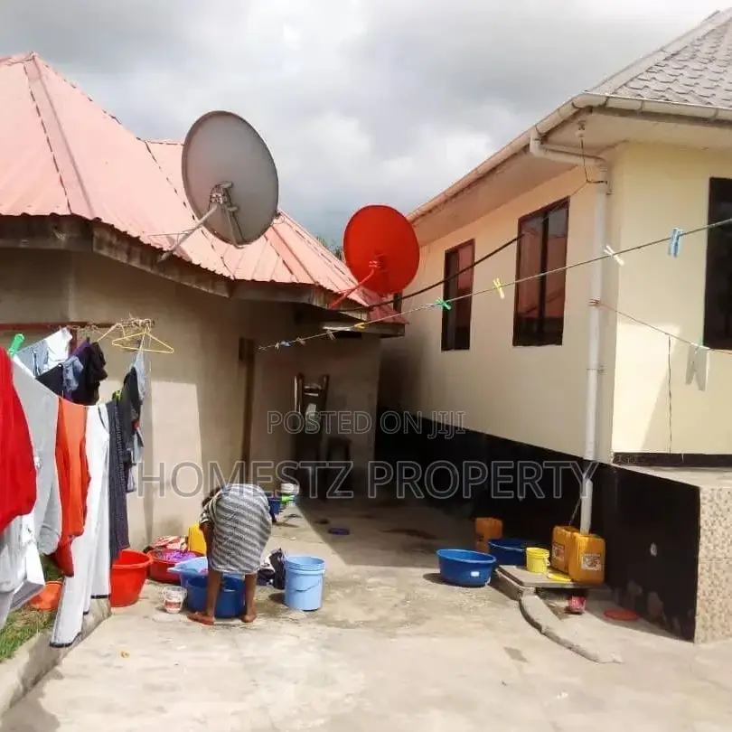 3bdrm House in Tegeta Wazo, Kinondoni for sale in Kinondoni