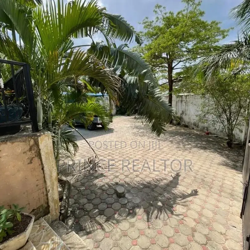 3bdrm House in Tegeta Wazo Bwawani, Kinondoni for sale in Kinondoni