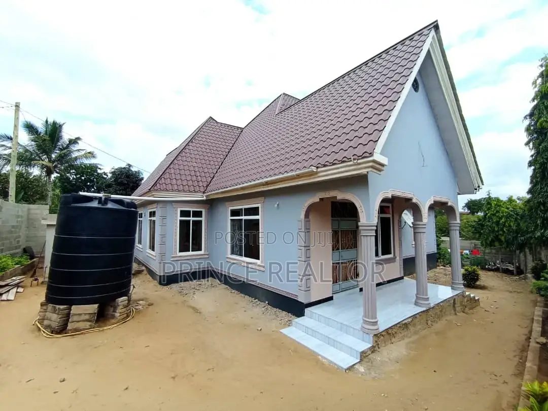 3bdrm House in Mbezi Msakuzi, Kinondoni for sale in Kinondoni