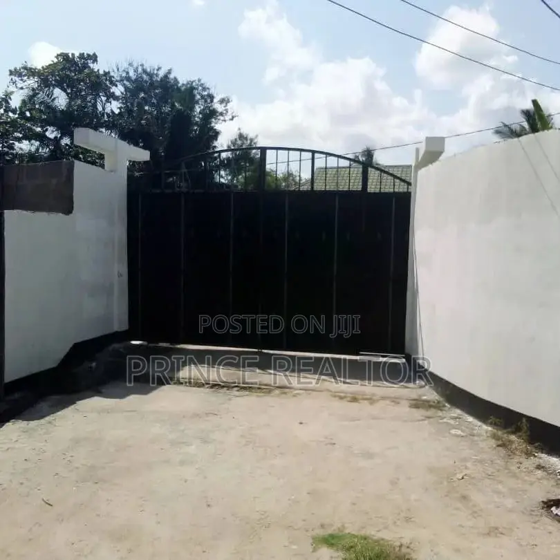 3bdrm House in Kimara Baruti, Kinondoni for sale in Kinondoni