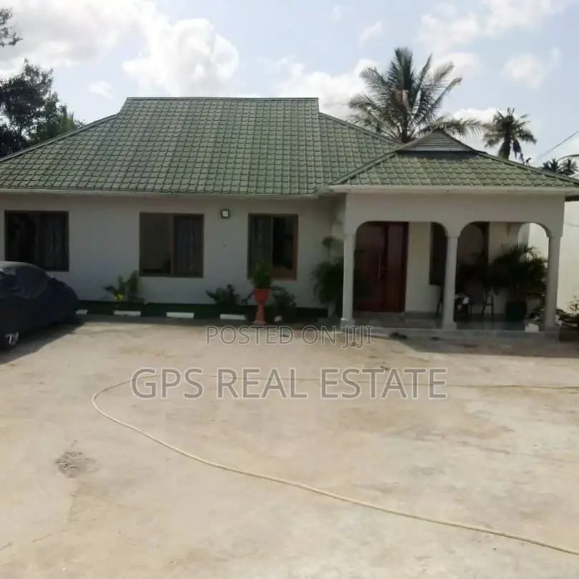 3bdrm House in Kimara Baruti, Kinondoni for sale in Kinondoni