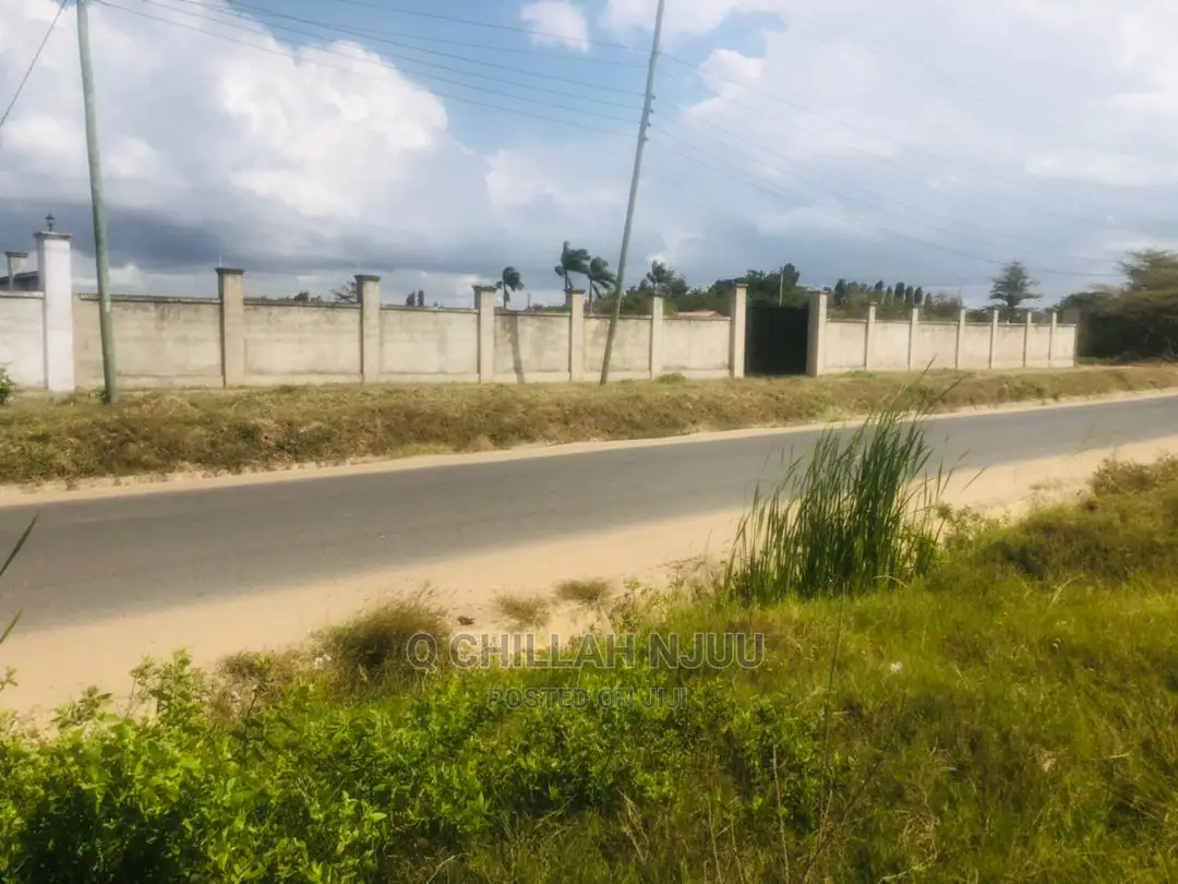 Bahari Beach Plot for Sale in Kinondoni