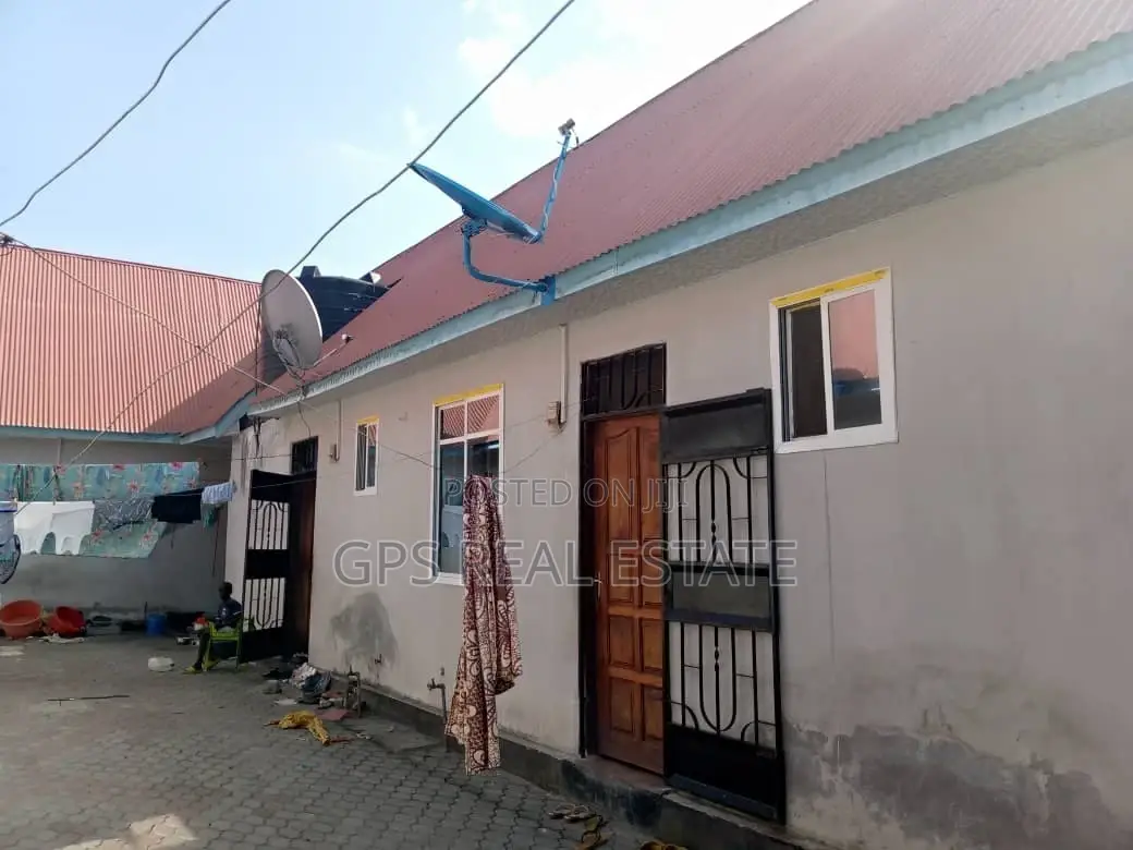 10bdrm House in Mbagala Chamazi for sale in Chamazi