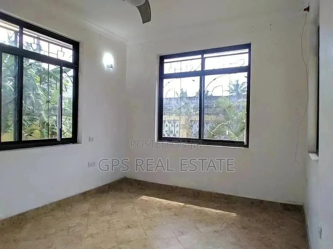 House For Sale Near Mikadi Beach in Temeke