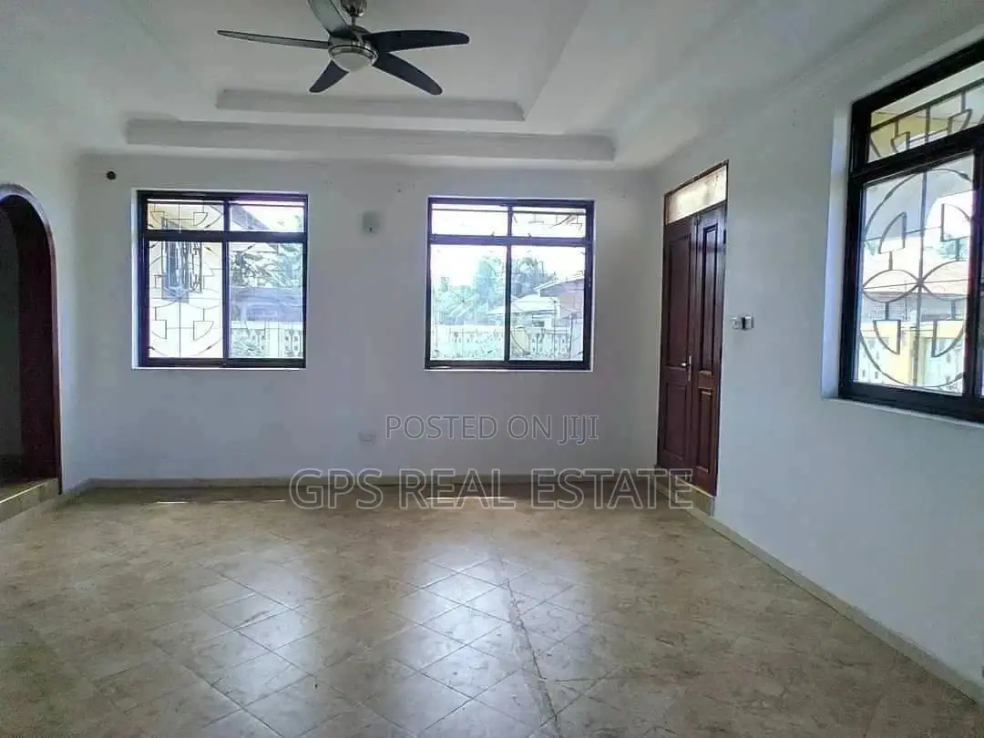 House For Sale Near Mikadi Beach in Temeke