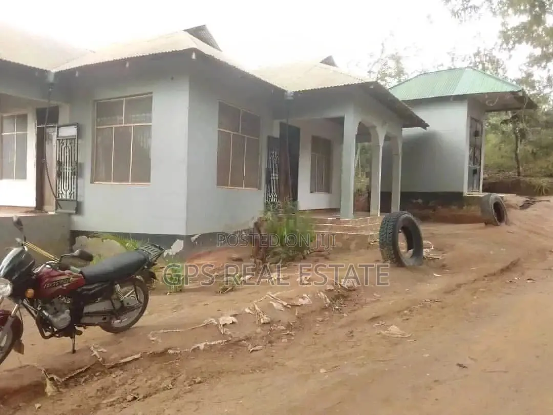 The House For Sale in Kinondoni
