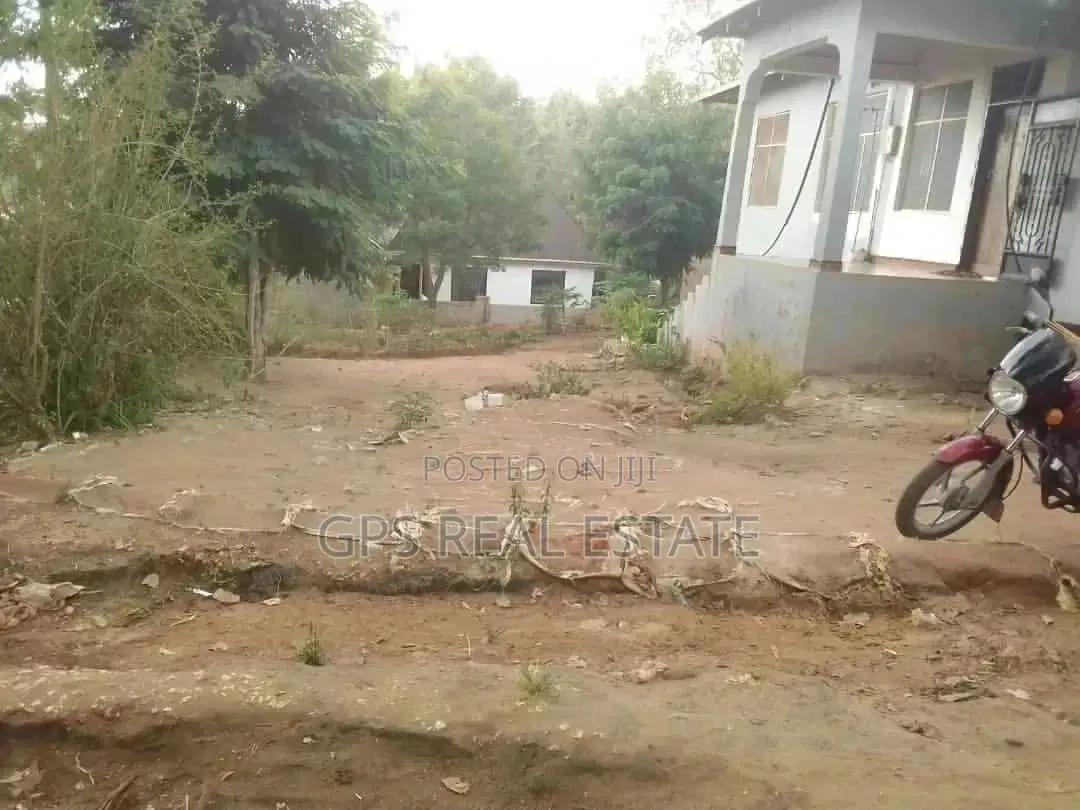 The House For Sale in Kinondoni