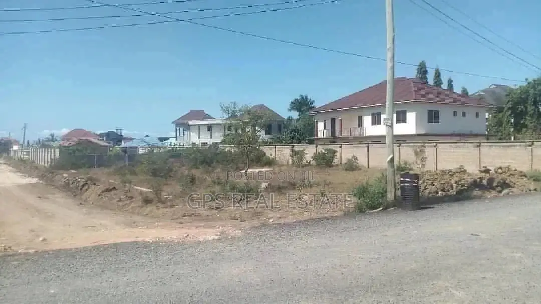 Good Plot For Sale in Kinondoni