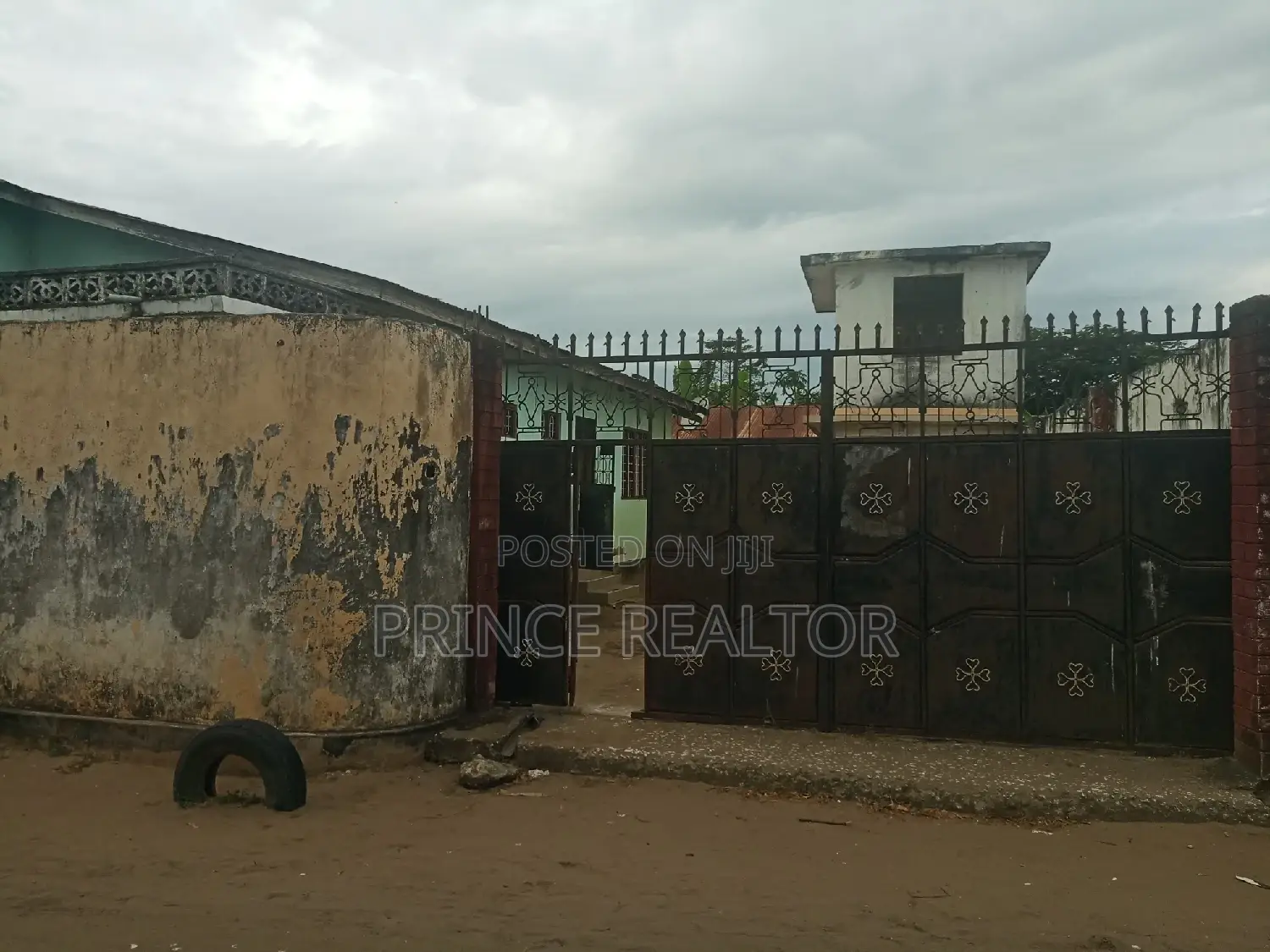5bdrm House in Mbagala Njia Panda, Temeke for sale in Temeke