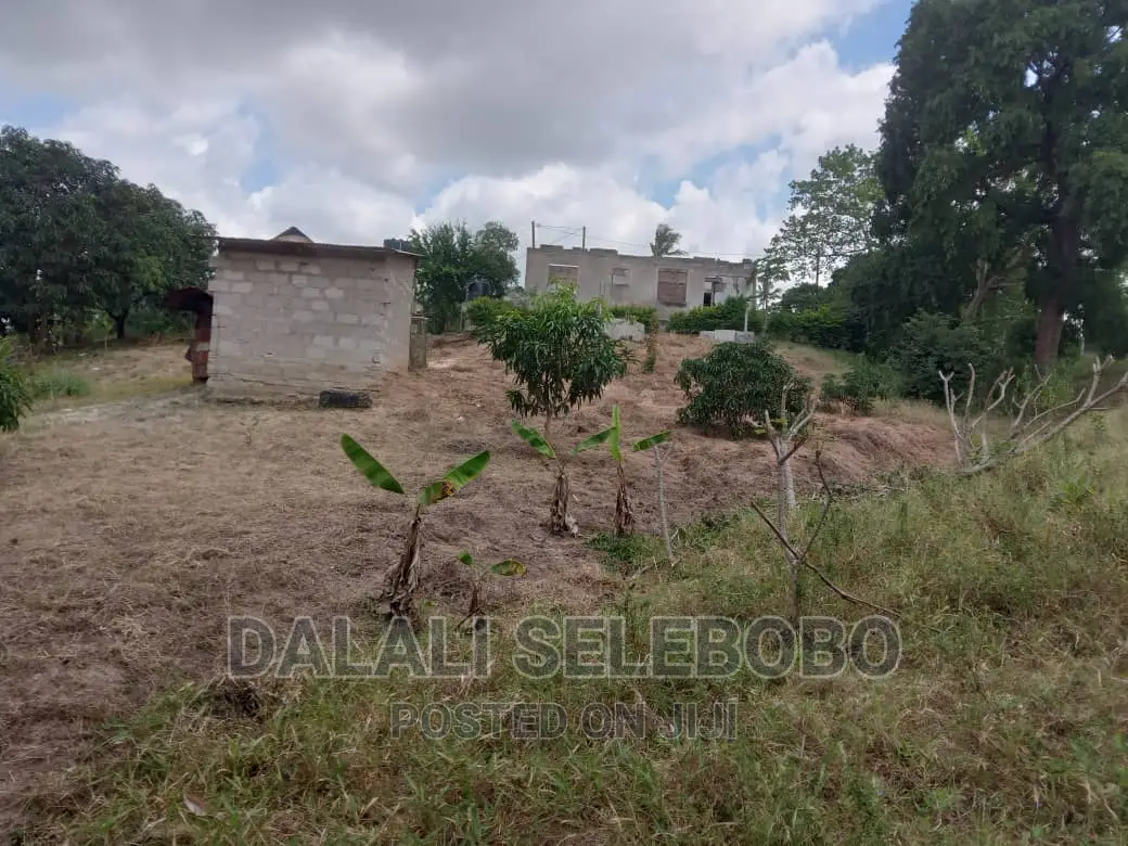 Plot at Kiluvya in Kiluvya