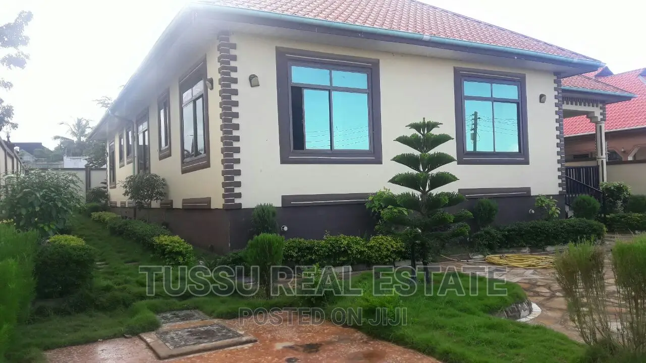 4bdrm House in Tegeta Wazo Hill, Kinondoni for sale in Kinondoni